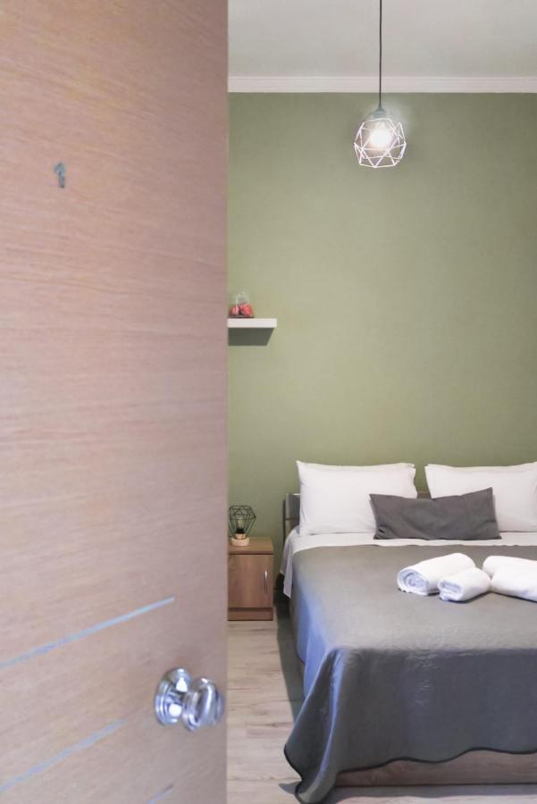 21st Street Comfy Studio Ioannina Eksteriør billede